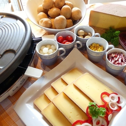 Vorschlag zum Dinner: hausgemachtes Raclette - Vorschlag zum Dinner: hausgemachtes Raclette -
