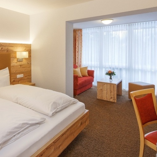 Zimmerbeispiel - Zimmerbeispiel -